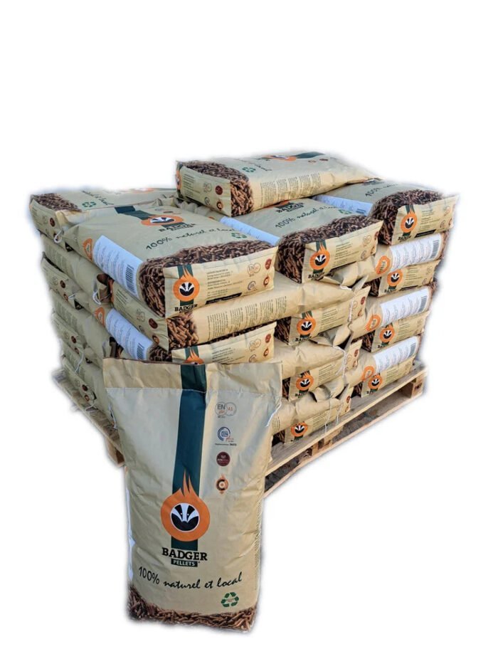 Granulés de bois BADGER – 1/2 palette de 36 sacs de 15 kg